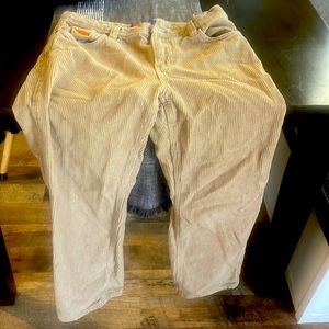 Empyre loose fit Corduroy skate pants Kaki